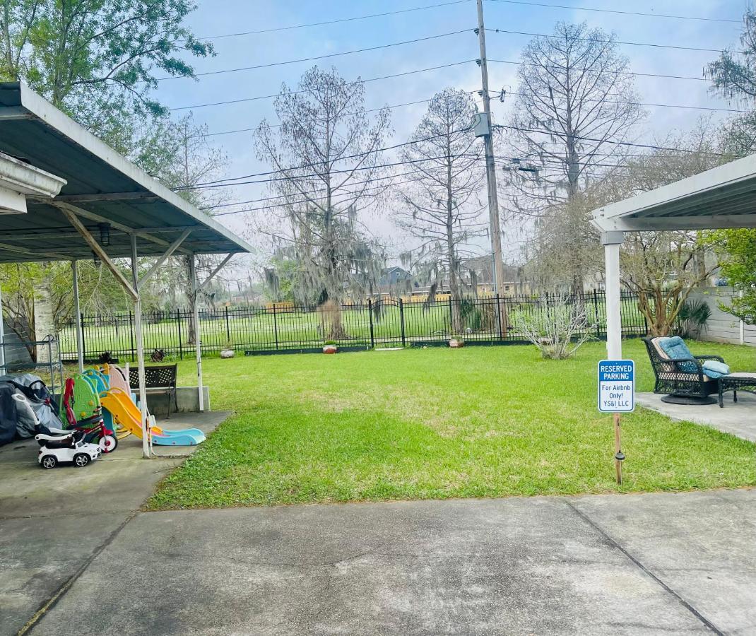 Serenity Home LaPlace Exterior photo